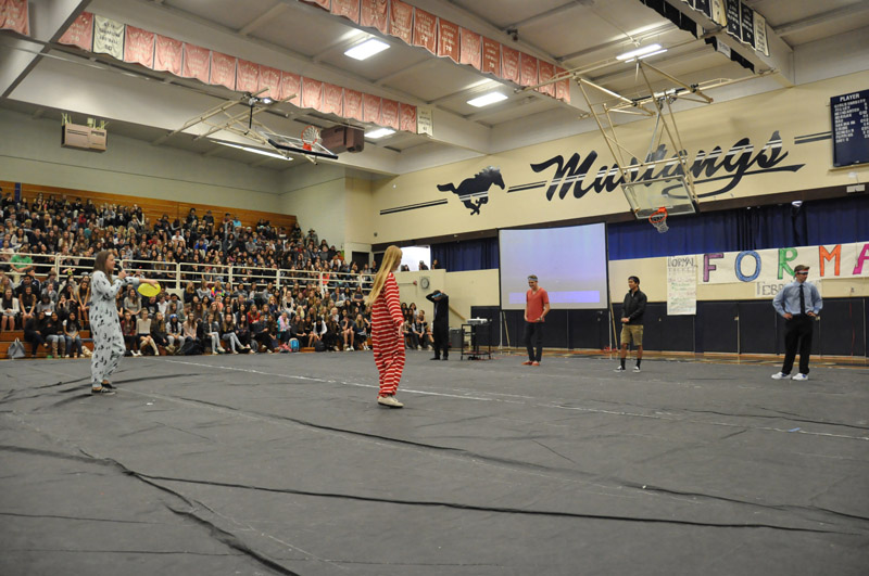 The MC's prepare to surprise Senior Alex Stellar 20