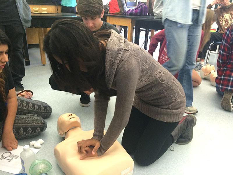 Today at SDA: Students Practice CPR