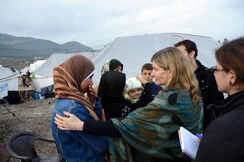 USAID_Assistant_Administrator_Lindborg_Interacts_With_Syrian_Refugees_(8411500481)