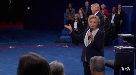 Clinton chose the traditional approach of directly addressing the town meeting, Trump spoke to a larger audience. 