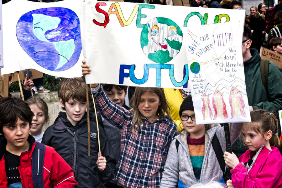 Elementary aged students march in the Global Climate Strike on Sep. 2019