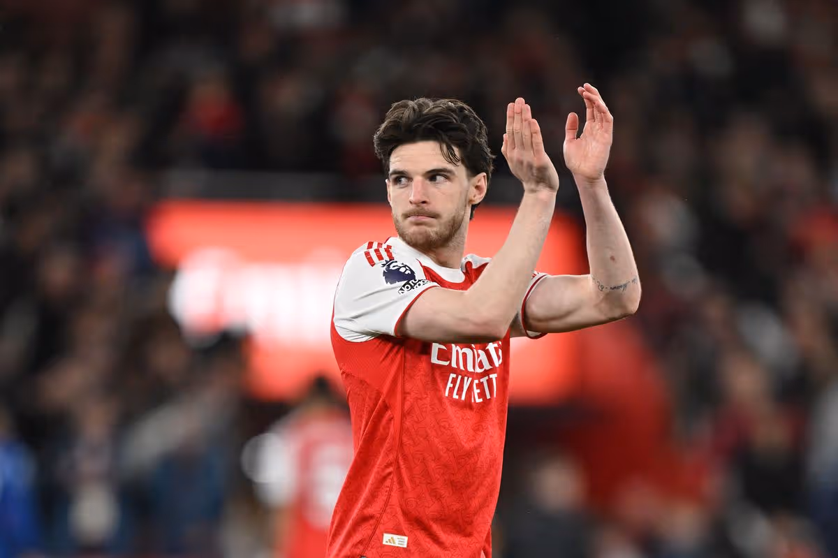 Declan Rice leaves the pitch for a substitute against Chelsea